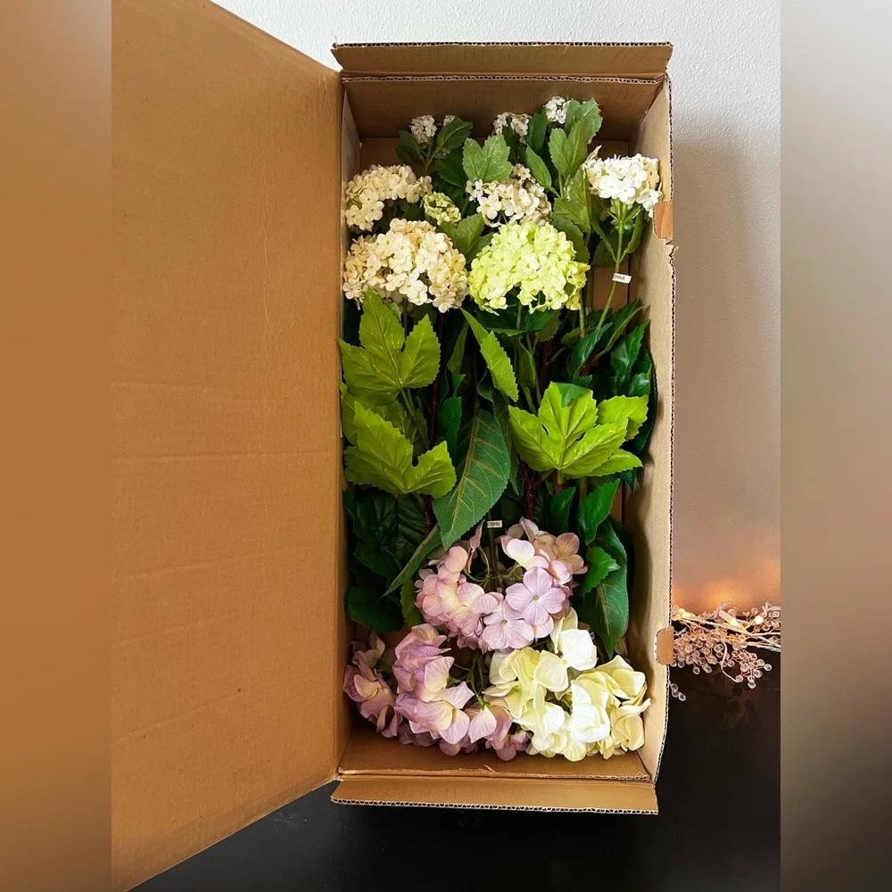 BNIB Southern Living at Home Hydrangea Flower Kit #20022
